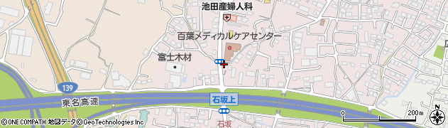 メイプル薬局　石坂店周辺の地図