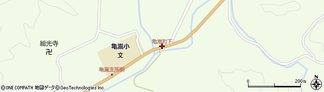 亀嵩町下周辺の地図