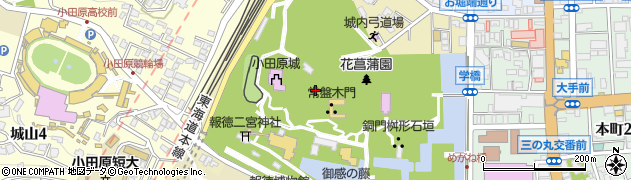 小田原城址公園周辺の地図