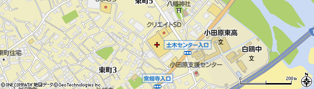 ケーズデンキ小田原店周辺の地図