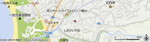 神奈川県三浦郡葉山町一色1940-12周辺の地図