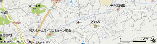 神奈川県三浦郡葉山町一色1853周辺の地図