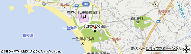 神奈川県三浦郡葉山町一色2123周辺の地図