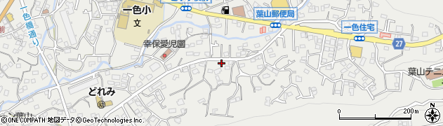 神奈川県三浦郡葉山町一色818-2周辺の地図