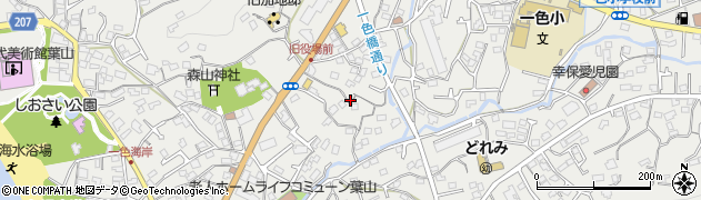 神奈川県三浦郡葉山町一色1801周辺の地図