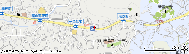 神奈川県三浦郡葉山町一色370-7周辺の地図