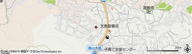 神奈川県三浦郡葉山町一色1415周辺の地図