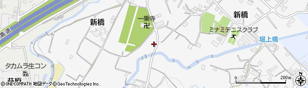 静岡県御殿場市新橋1316-1周辺の地図