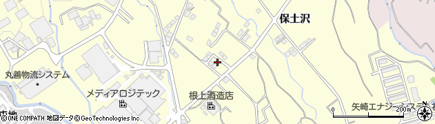 静岡県御殿場市保土沢607周辺の地図