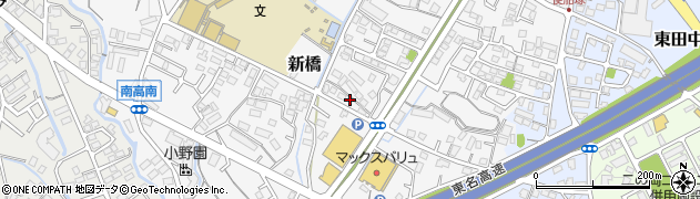 静岡県御殿場市新橋899周辺の地図