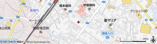 静岡県御殿場市新橋1703周辺の地図