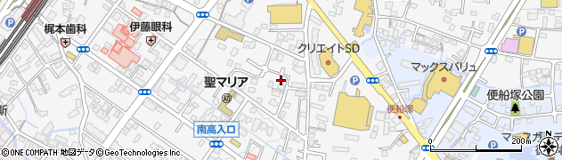 静岡県御殿場市新橋1522-9周辺の地図