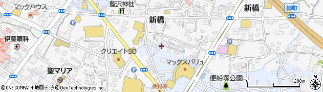 静岡県御殿場市新橋698周辺の地図