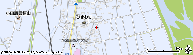 神奈川県小田原市栢山963周辺の地図