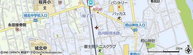 神奈川県小田原市栢山2588周辺の地図