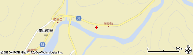 知井町営バス　事務所周辺の地図