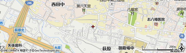 静岡県御殿場市萩原303周辺の地図