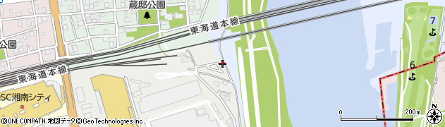 神奈川県平塚市久領堤3周辺の地図