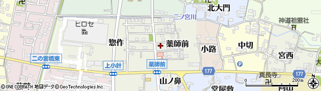 愛知県犬山市薬師前18周辺の地図