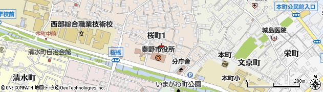 神奈川県秦野市桜町1丁目周辺の地図