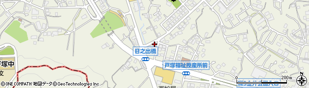 神奈川県横浜市戸塚区戸塚町1411周辺の地図
