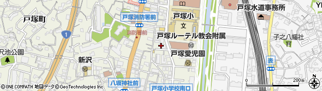 神奈川県横浜市戸塚区戸塚町157周辺の地図