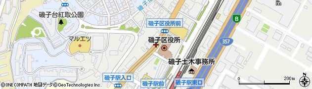磯子区総合庁舎前周辺の地図