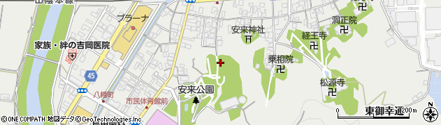 島根県安来市安来町1395周辺の地図