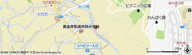 神奈川県厚木市七沢826周辺の地図
