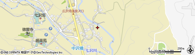 神奈川県厚木市七沢1174周辺の地図