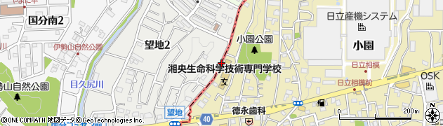 県営団地入口周辺の地図