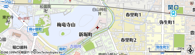 岐阜県関市新堀町15周辺の地図