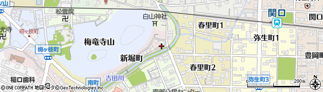 岐阜県関市新堀町18周辺の地図
