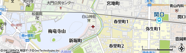 岐阜県関市新堀町21周辺の地図