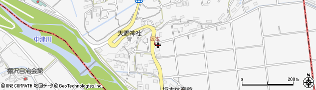 神奈川県愛甲郡愛川町中津5422周辺の地図