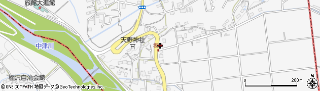 神奈川県愛甲郡愛川町中津5500周辺の地図