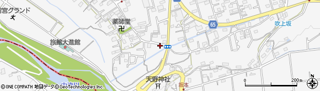 神奈川県愛甲郡愛川町中津5575周辺の地図