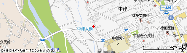 神奈川県愛甲郡愛川町中津531周辺の地図
