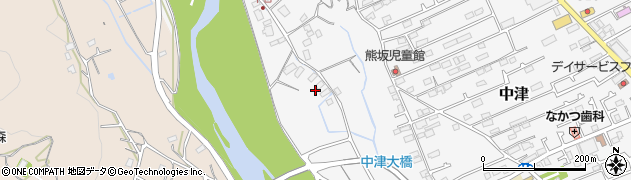 神奈川県愛甲郡愛川町中津6127周辺の地図