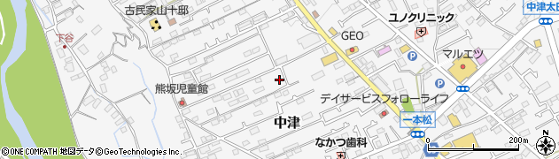 神奈川県愛甲郡愛川町中津663周辺の地図