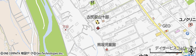 神奈川県愛甲郡愛川町中津495周辺の地図