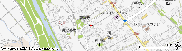 神奈川県愛甲郡愛川町中津411周辺の地図