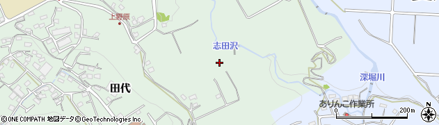 神奈川県愛甲郡愛川町田代898周辺の地図