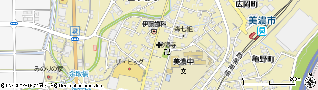 クリーニングの古田周辺の地図