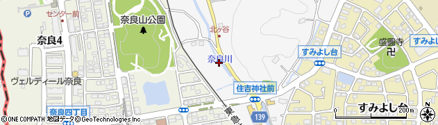 神奈川県横浜市青葉区奈良町1052周辺の地図