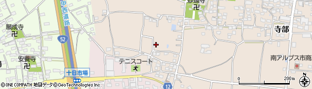 山梨県南アルプス市寺部32周辺の地図