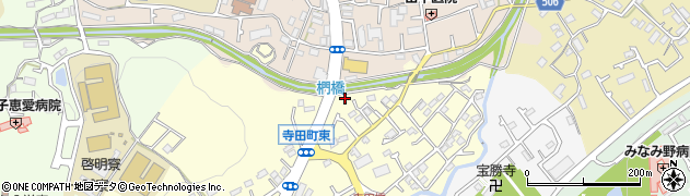 東京都八王子市寺田町117周辺の地図