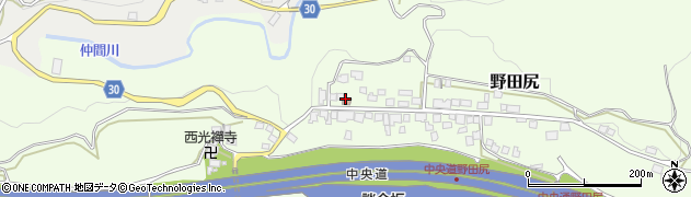 山梨県警察本部　上野原警察署甲東警察官駐在所周辺の地図