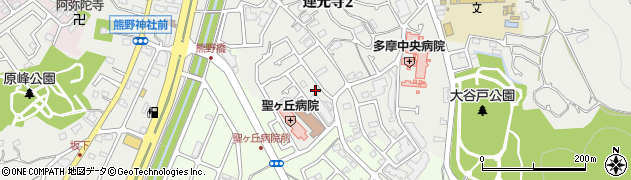東京都多摩市連光寺2丁目68-7周辺の地図