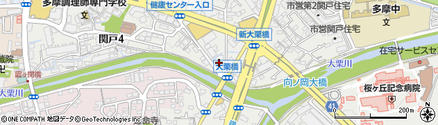 東京都多摩市関戸4丁目11-7周辺の地図